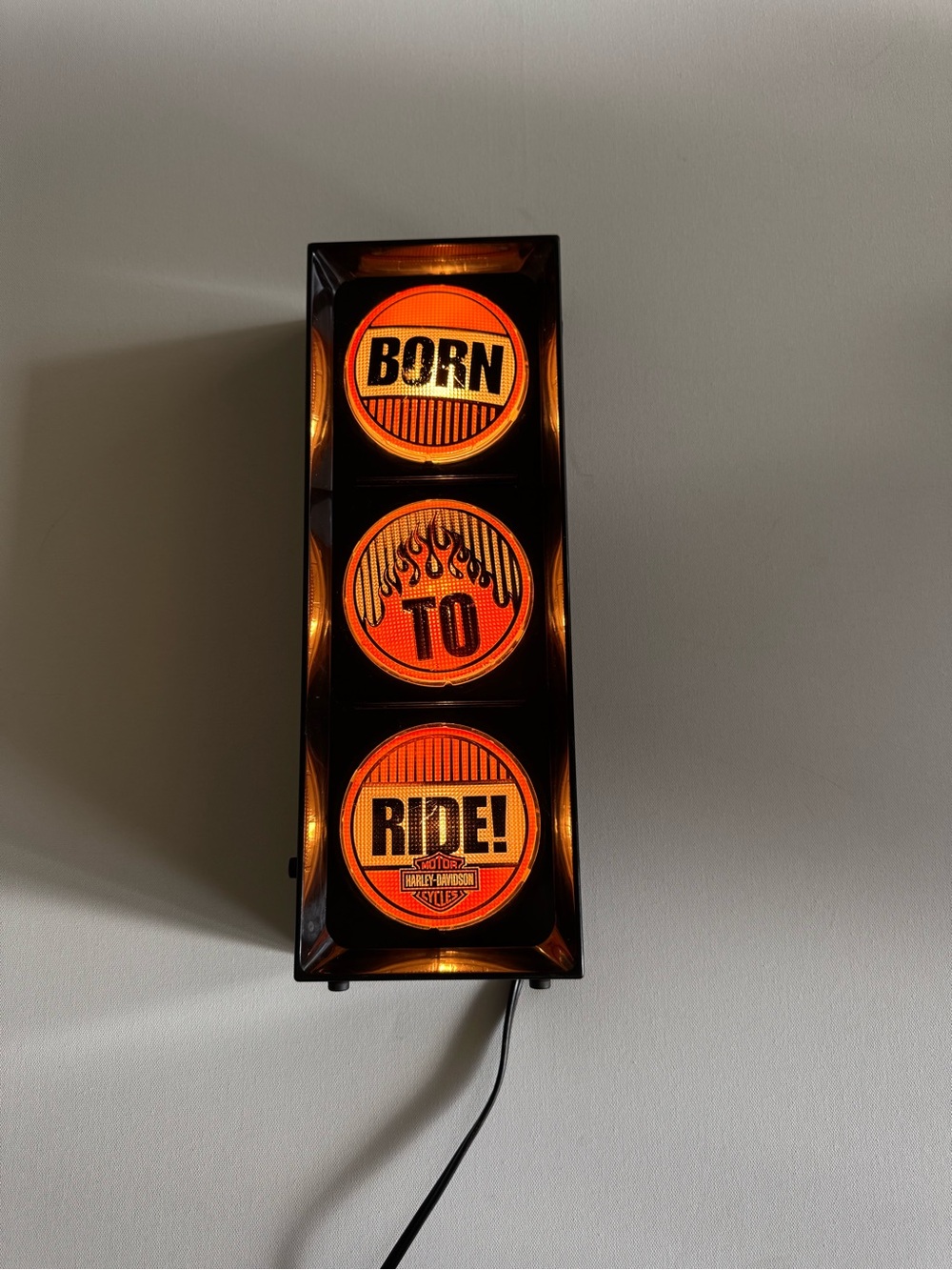 ✨Vintage Harley-Davidson Motorcycles Born To Ride Light 🚦